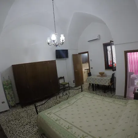 Dimora La Deea Salento Matino